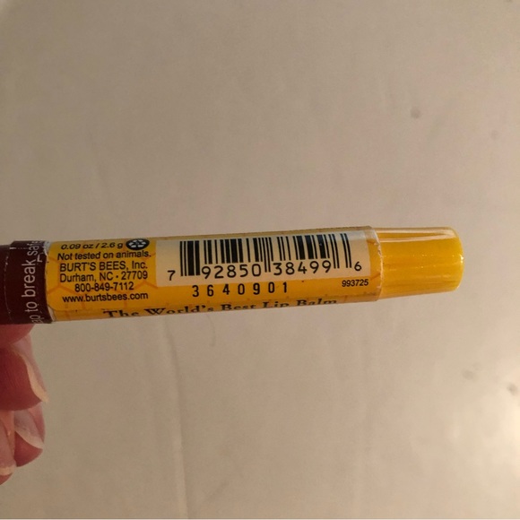 BURT’S BEES Bundle of 3 Unopened Lip Shimmer LIP BALM - Picture 4 of 8